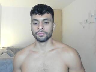 Ryan Camerons webcam model stream image