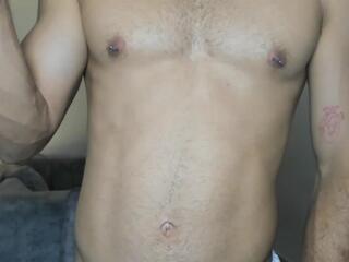 Ryan Camerons webcam model stream image