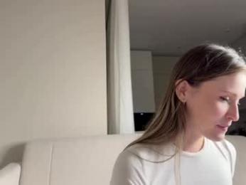 vi_world webcam chaturbate model stream image