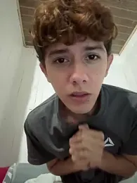 suck_asshh webcam model stream image