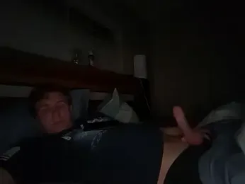 eddieeeeee1232 webcam model stream image