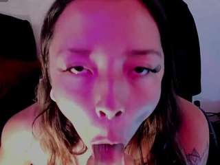 natacha-black webcam model stream image
