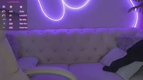EmmySkyy webcam stripchat model stream image