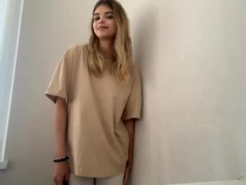 naughty_dreams_xo webcam model stream image