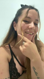 Naass7 webcam model stream image