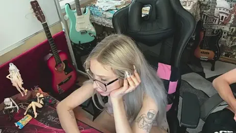 Elaincutee webcam model stream image