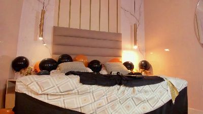 ValenHill webcam model stream image
