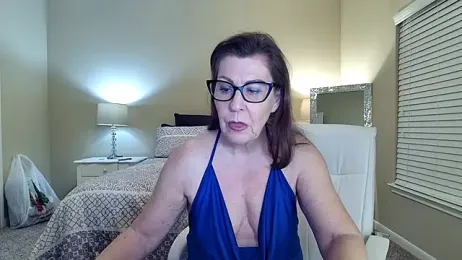 HotTxGilfMaggie webcam model stream image