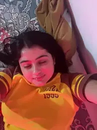 Stephania_18 webcam model stream image
