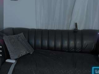 zou-quira webcam model stream image