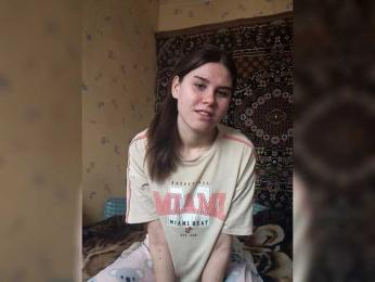 Anik7ll8pr64 webcam bongacams model stream image