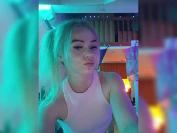 Yourprincess12 webcam model stream image