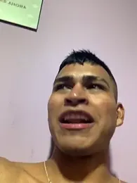 Emiliano_Reyes webcam stripchat model stream image