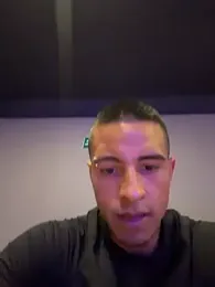 willclayy webcam model stream image