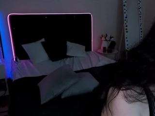 cassieevanss webcam model stream image