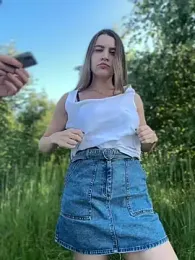 Amia_mur webcam model stream image