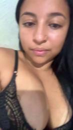larissa350 webcam model stream image