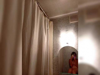 Malika25 webcam model stream image