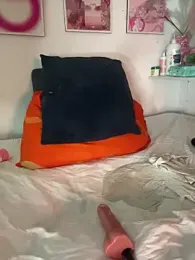 halana_squirts webcam model stream image