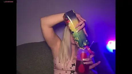 Allylove03 webcam model stream image