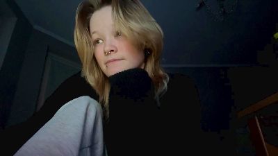 KileyShones webcam model stream image