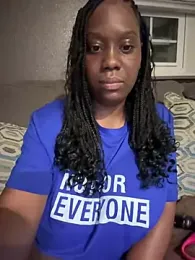 Topgyal____ webcam model stream image