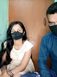 Suhani512 webcam model stream image