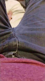 LeoMaduro webcam cam4 model stream image