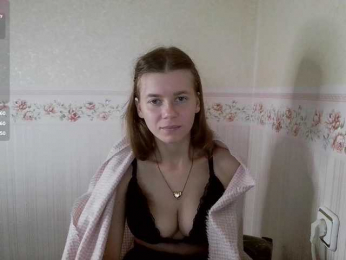 0nlyLola webcam bongacams model stream image