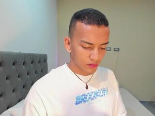Rafael Leonn webcam model stream image