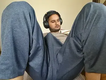 young-hairy-jon webcam model stream image