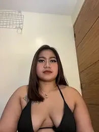 vien_pussy69 webcam stripchat model stream image