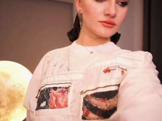 crystaduesterback webcam model stream image