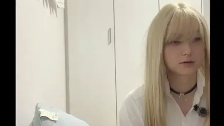 Mia032 webcam model stream image