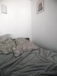 BabyFaceMia webcam model stream image