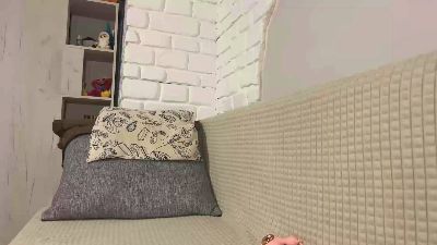 AprylFarnworth webcam model stream image