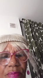 Tetasricas56 webcam model stream image