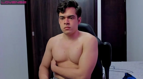 Lucian_Gomez_ webcam model stream image