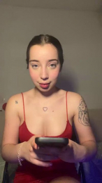 luzilu69hot webcam model stream image