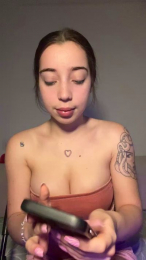 luzilu69hot webcam model stream image