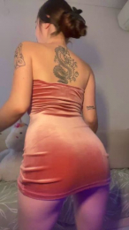luzilu69hot webcam model stream image