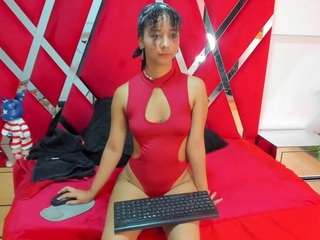 milanht webcam model stream image