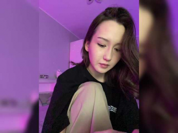 ShyAlya webcam model stream image