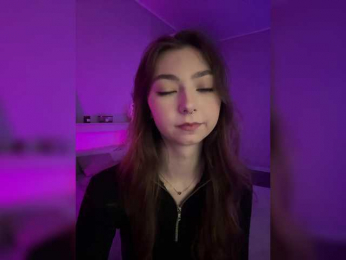 ShyAlya webcam bongacams model stream image