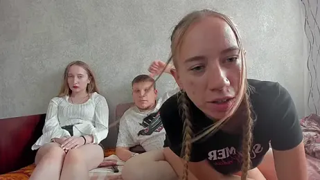 RoBiNandSaM webcam model stream image