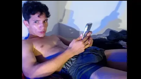 zeus_harrintong webcam model stream image