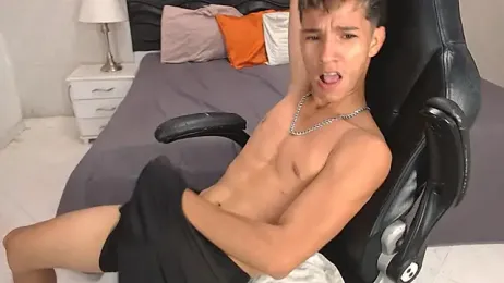zeus_harrintong webcam model stream image