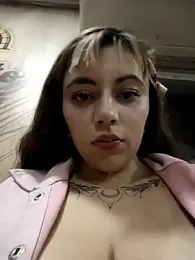 _Isabella--01 webcam model stream image