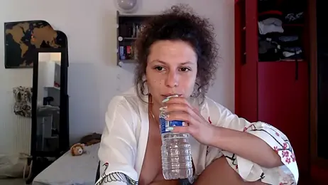 Lilou_cuute webcam model stream image