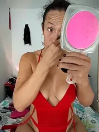 YOURSDEBORA webcam model stream image